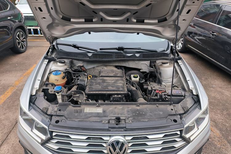 Used Volkswagen C-TREK 2017 1.6L Automatic Comfort Model Engine Bay