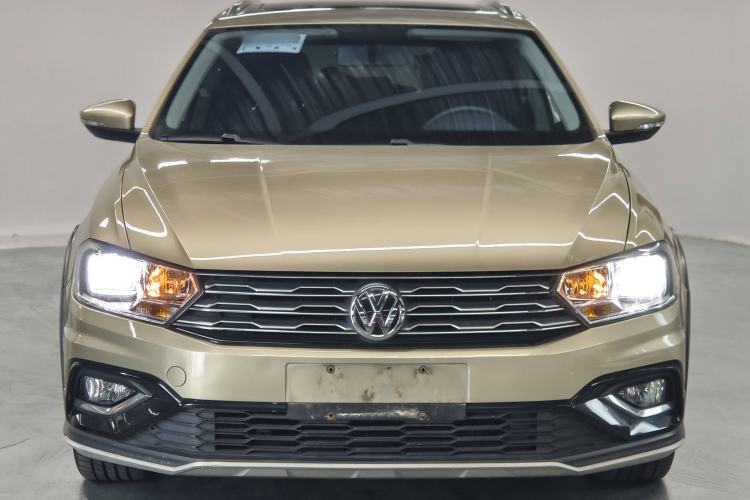 Used Volkswagen C-TREK 2017 230TSI DSG Comfort Version Exterior 1