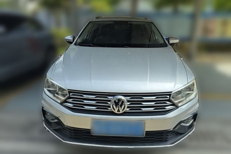 Used Volkswagen C-TREK 2017 1.6L Automatic Comfort Model Front