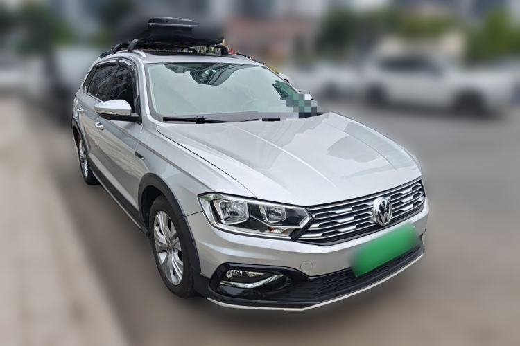 Used Volkswagen C-TREK 2017 1.6L Automatic Comfort Model Front Right 45 Deg