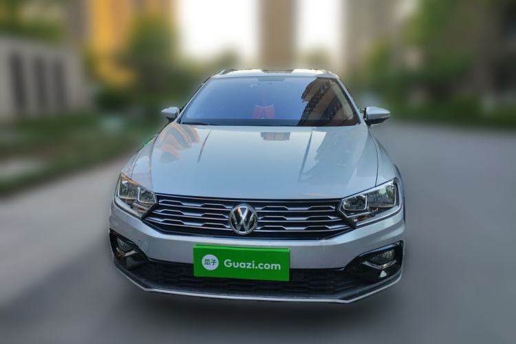 Used Volkswagen C-TREK 2017 230TSI DSG Luxury Model Front