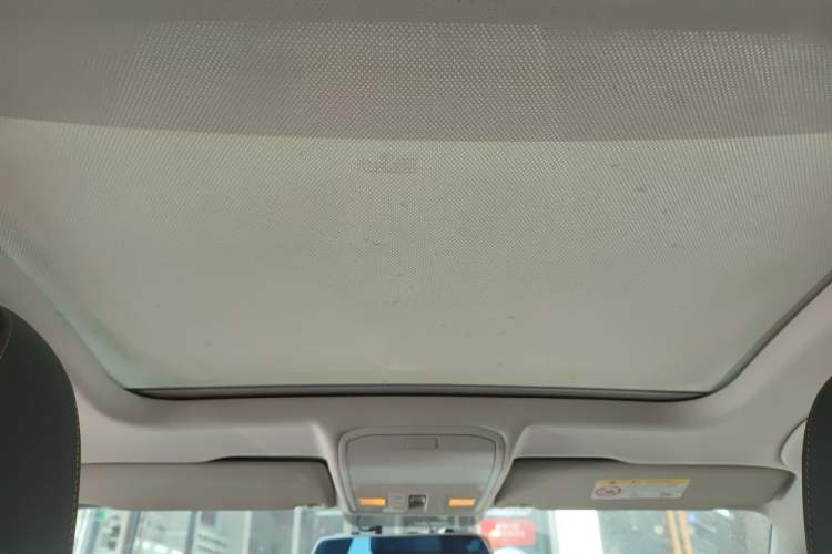 Used Volkswagen C-TREK 2017 1.6L Automatic Comfort Model Headliner