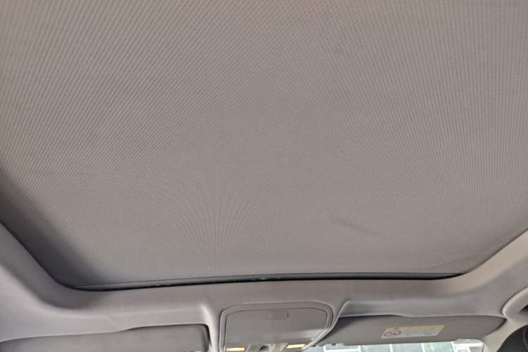 Used Volkswagen C-TREK 2017 1.6L Automatic Comfort Model Headliner