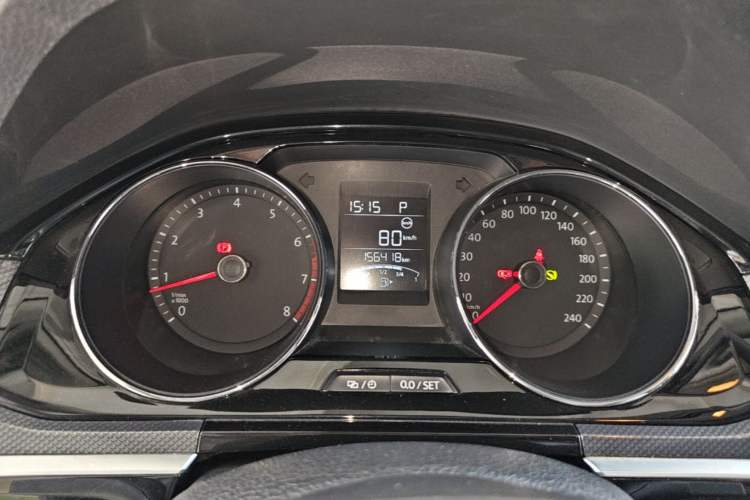 Used Volkswagen C-TREK 2017 1.6L Automatic Comfort Model Instrument Cluster