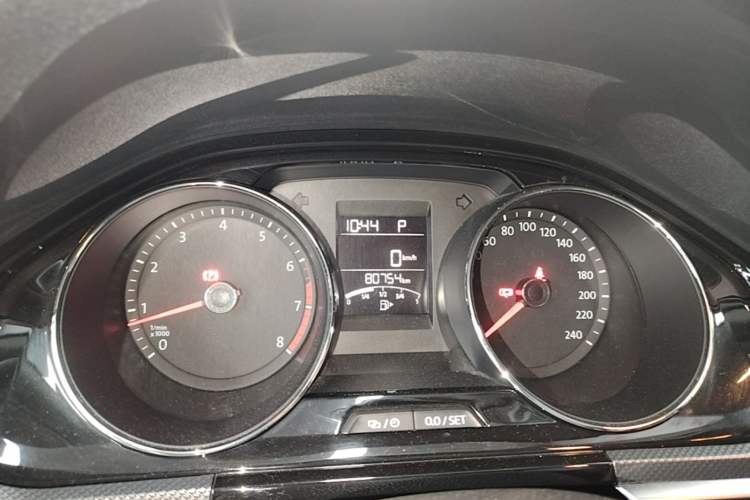 Used Volkswagen C-TREK 2017 1.6L Automatic Comfort Model Instrument Cluster