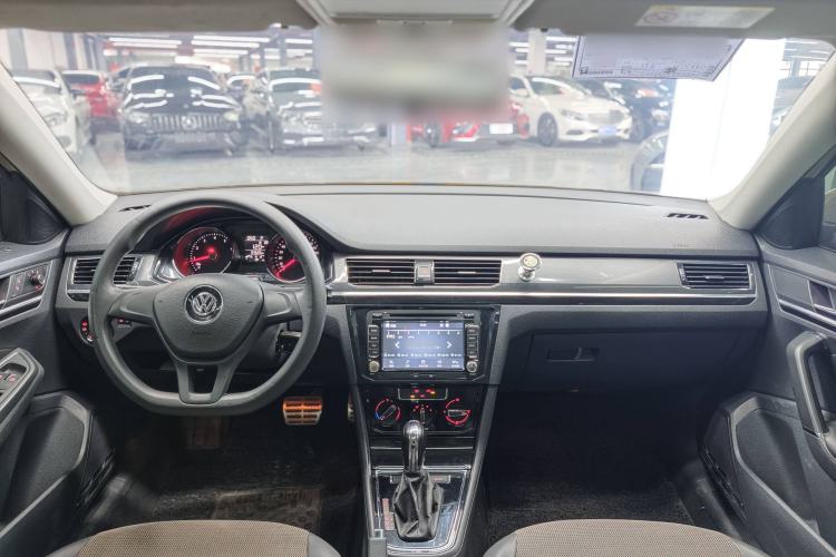 Used Volkswagen C-TREK 2017 230TSI DSG Comfort Version Interior 1