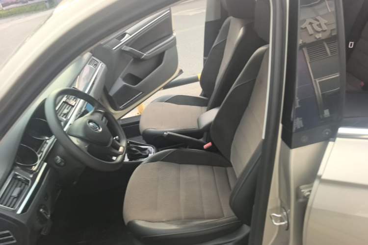 Used Volkswagen C-TREK 2017 1.6L Automatic Comfort Model Left Front Seat