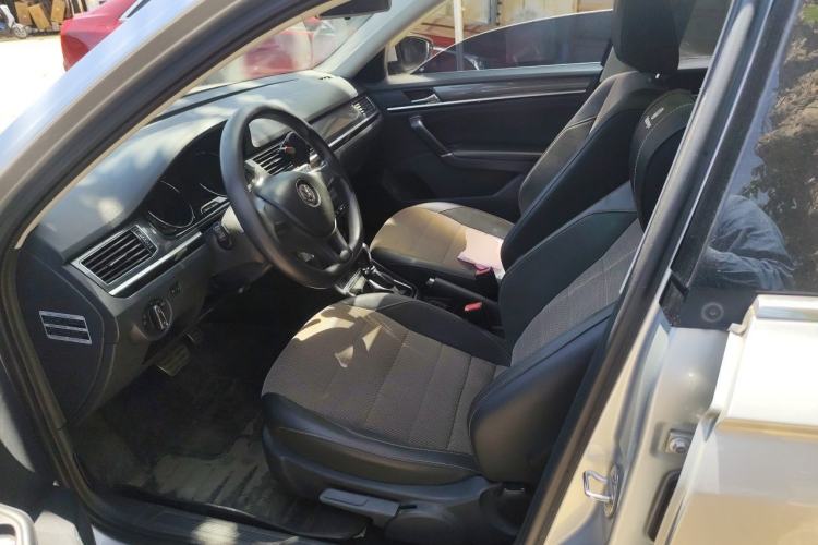 Used Volkswagen C-TREK 2017 1.6L Automatic Comfort Model Left Front Seat