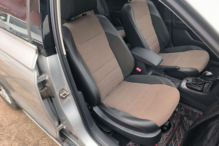 Used Volkswagen C-TREK 2017 1.6L Automatic Comfort Model Right Front Seat