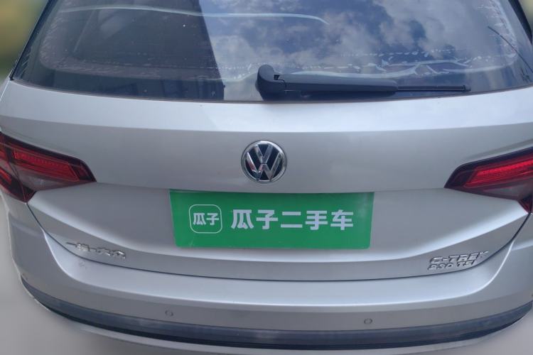 Used Volkswagen C-TREK 2017 230TSI DSG Comfort Version Trunk
