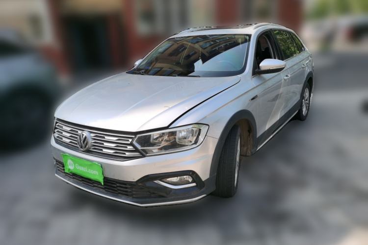 Used Volkswagen C-TREK 2017 1.6L Automatic Comfort Model Guazi used car, China used car export, Used car for sale, Used  cars, Cheapest cars for sale