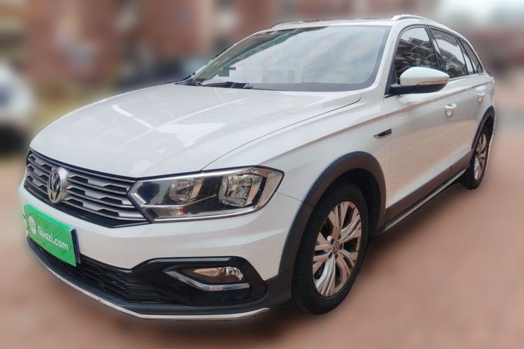Used Volkswagen C-TREK 2017 230TSI DSG Comfort Version Guazi used car, China used car export, Used car for sale, Used  cars, Cheapest cars for sale
