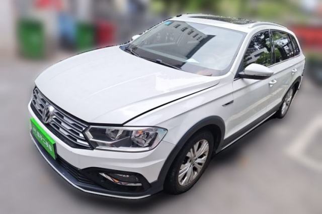 Used Volkswagen C-TREK 2017 230TSI DSG Comfort Version