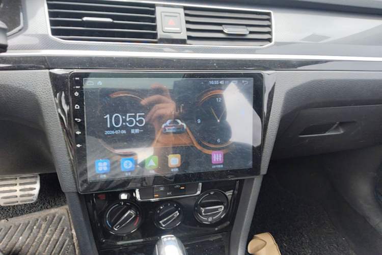 Used Volkswagen C-TREK 2017 230TSI DSG Comfort Version Audio And AC Panel