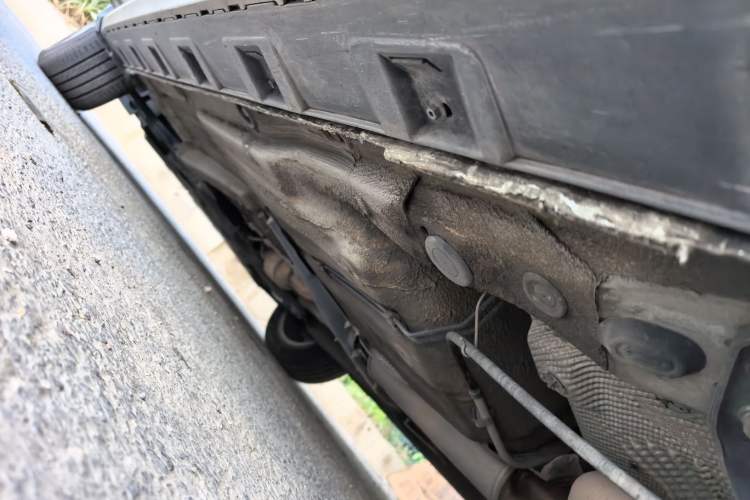 Used Volkswagen C-TREK 2017 230TSI DSG Comfort Version Chassis Rear Left