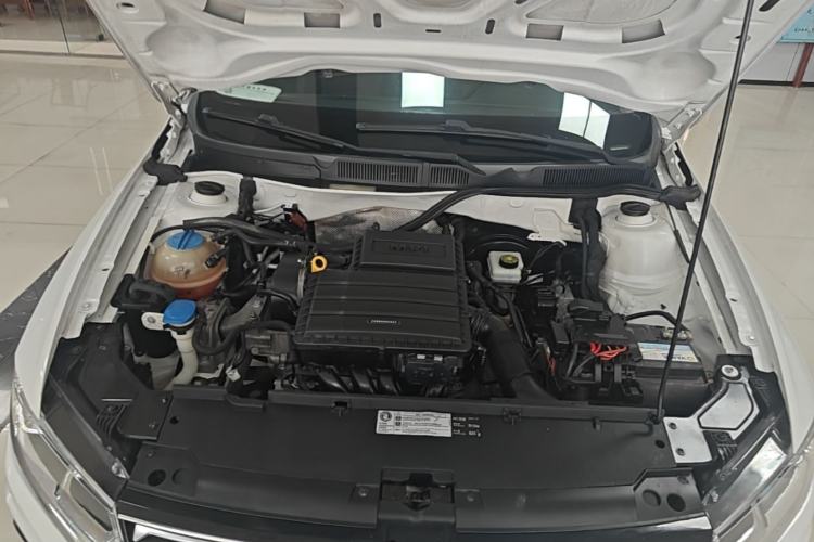 Used Volkswagen C-TREK 2017 1.6L Automatic Comfort Model Engine Bay