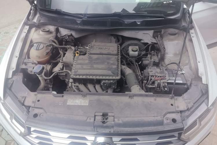 Used Volkswagen C-TREK 2017 1.6L Automatic Comfort Model Engine Bay