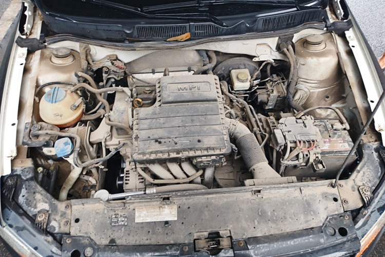 Used Volkswagen C-TREK 2017 1.6L Automatic Comfort Model Engine Bay