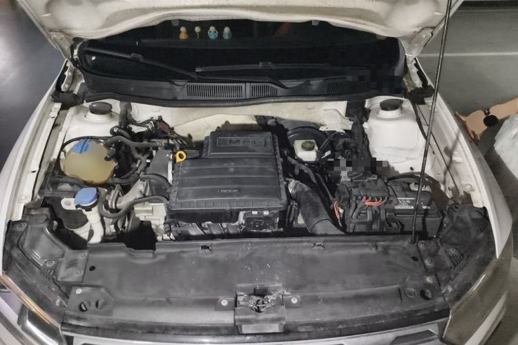 Used Volkswagen C-TREK 2017 1.6L Automatic Comfort Model Engine Bay