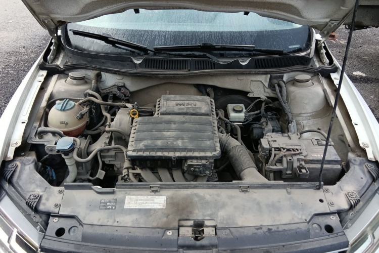 Used Volkswagen C-TREK 2017 1.6L Manual Comfort Model Engine Bay