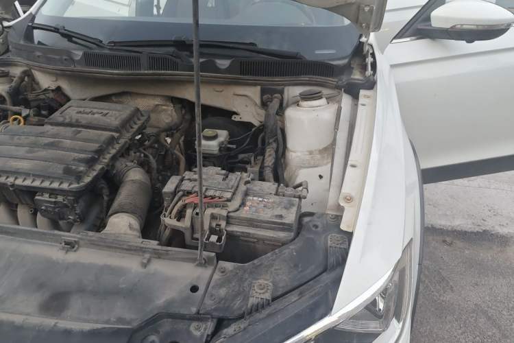 Used Volkswagen C-TREK 2017 1.6L Automatic Comfort Model Engine Bay Left