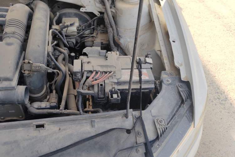 Used Volkswagen C-TREK 2017 230TSI DSG Comfort Version Engine Bay Left