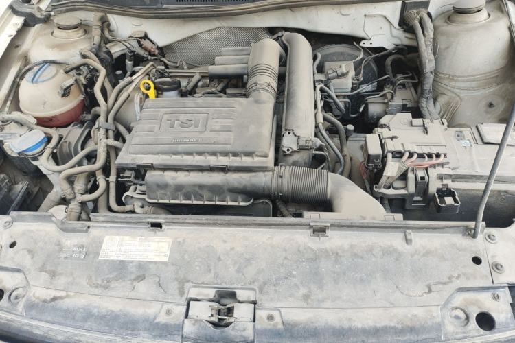 Used Volkswagen C-TREK 2017 230TSI DSG Comfort Version Engine Bay