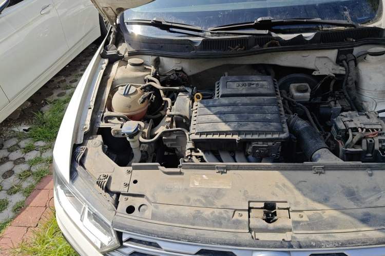 Used Volkswagen C-TREK 2017 1.6L Automatic Comfort Model Engine Bay Right