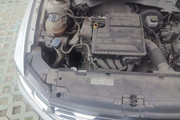 Used Volkswagen C-TREK 2017 1.6L Automatic Comfort Model Engine Bay Right