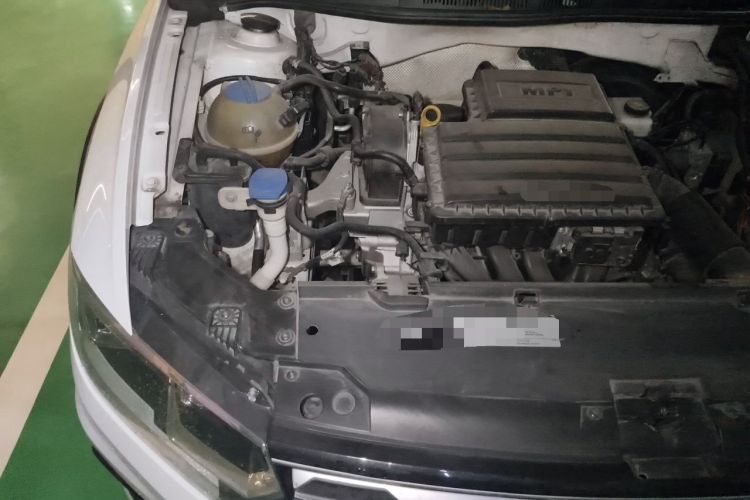 Used Volkswagen C-TREK 2017 1.6L Automatic Comfort Model Engine Bay Right
