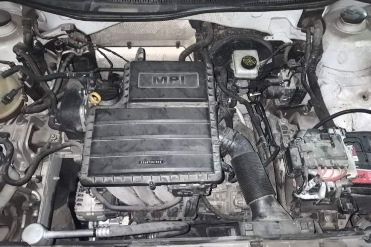Used Volkswagen C-TREK 2017 1.6L Automatic Comfort Model Engine Bay