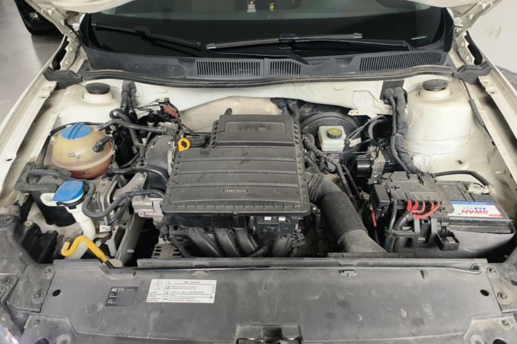 Used Volkswagen C-TREK 2017 1.6L Automatic Comfort Model Engine Bay