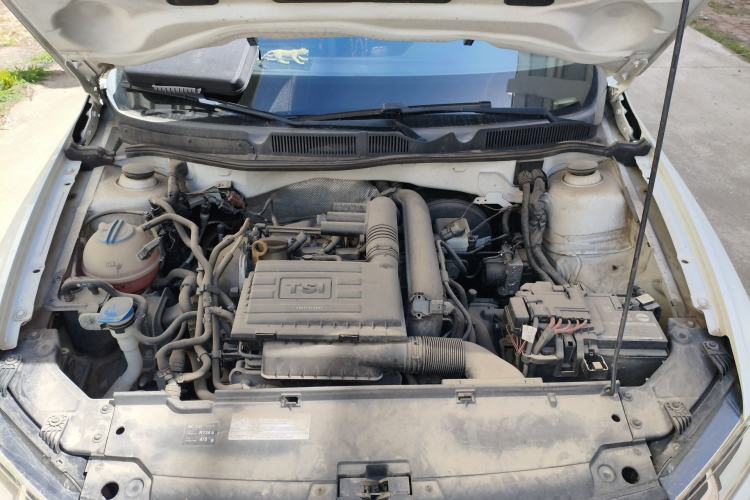 Used Volkswagen C-TREK 2017 230TSI DSG Comfort Version Engine Bay