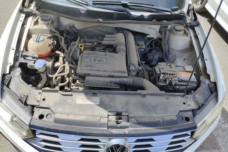 Used Volkswagen C-TREK 2017 230TSI DSG Luxury Model Engine Bay
