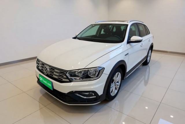 Volkswagen C-TREK 2017 230TSI DSG Comfort Version usado