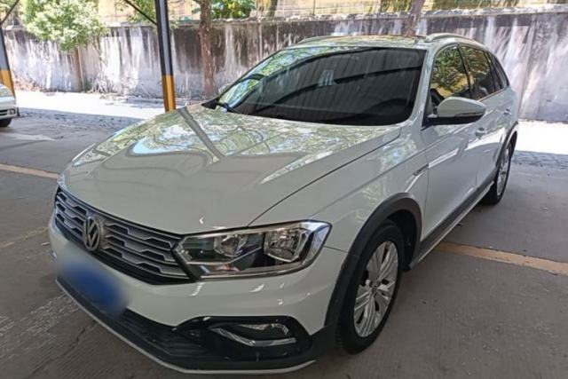 Used Volkswagen C-TREK 2017 230TSI DSG Comfort Version