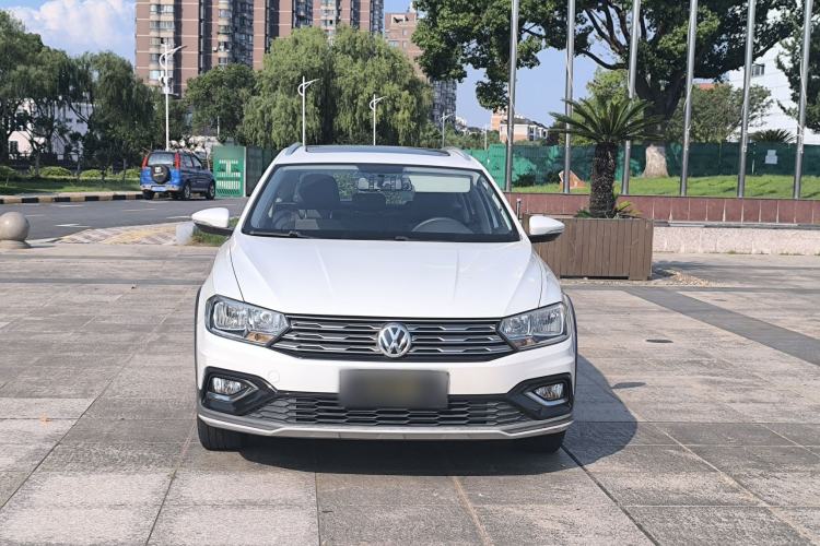 Used Volkswagen C-TREK 2017 1.6L Automatic Comfort Model Exterior 1