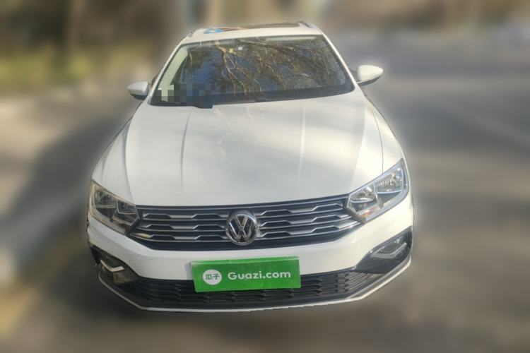 Used Volkswagen C-TREK 2017 1.6L Automatic Comfort Model Front