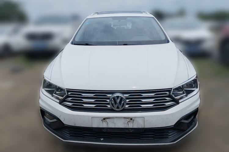 Used Volkswagen C-TREK 2017 230TSI DSG Comfort Version Front