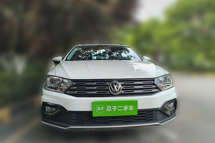Used Volkswagen C-TREK 2017 230TSI DSG Comfort Version Front