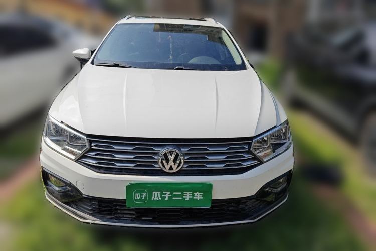 Used Volkswagen C-TREK 2017 1.6L Automatic Comfort Model Front