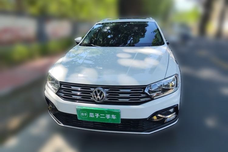 Used Volkswagen C-TREK 2017 1.6L Automatic Comfort Model Front