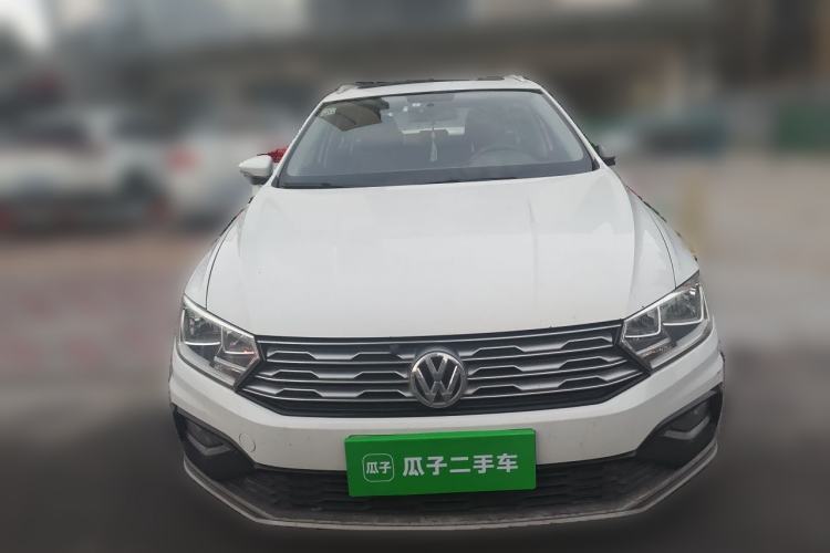 Used Volkswagen C-TREK 2017 1.6L Automatic Comfort Model Front