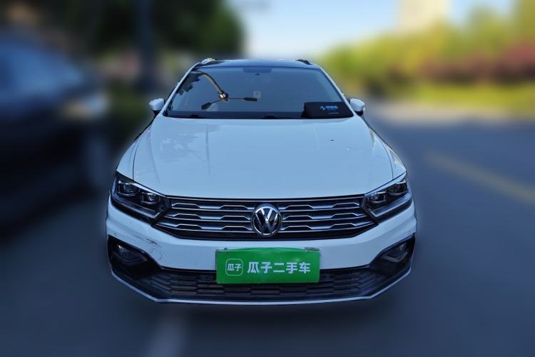 Used Volkswagen C-TREK 2017 230TSI DSG Luxury Model Front