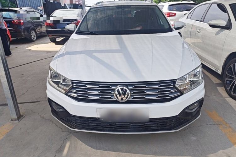 Used Volkswagen C-TREK 2017 1.6L Automatic Comfort Model Front