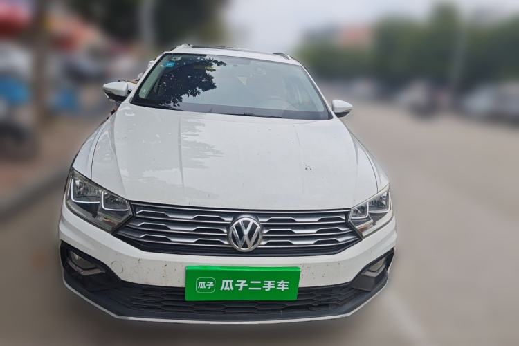 Used Volkswagen C-TREK 2017 1.6L Automatic Comfort Model Front