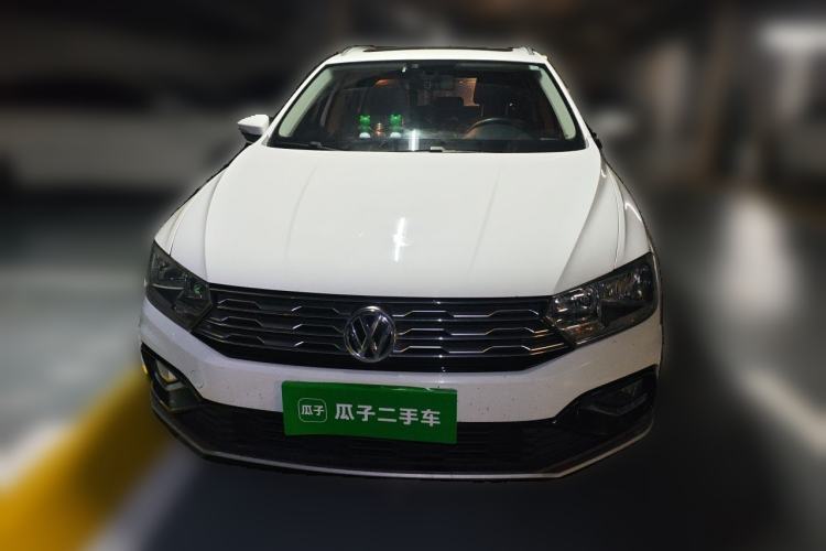 Used Volkswagen C-TREK 2017 1.6L Automatic Comfort Model Front