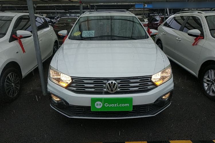 Used Volkswagen C-TREK 2017 1.6L Automatic Comfort Model Front
