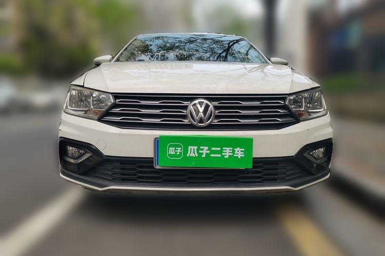 Used Volkswagen C-TREK 2017 230TSI DSG Comfort Version Front