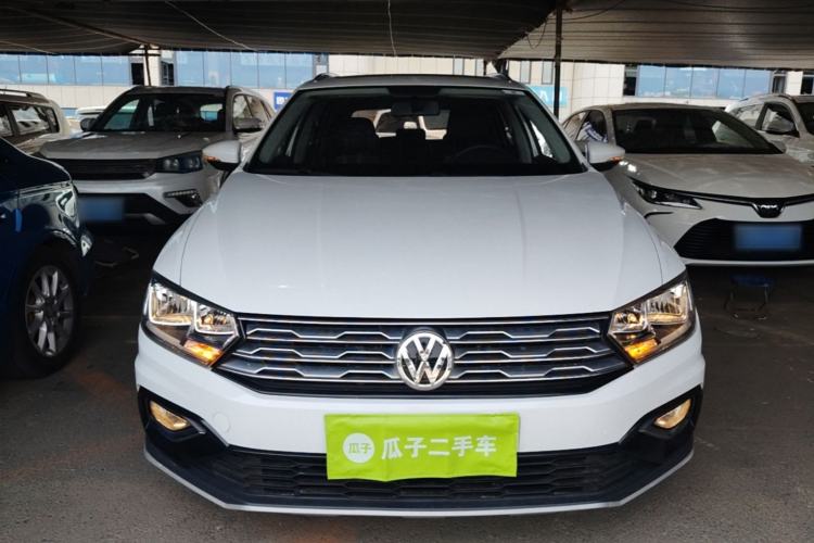 Used Volkswagen C-TREK 2017 230TSI DSG Comfort Version Front